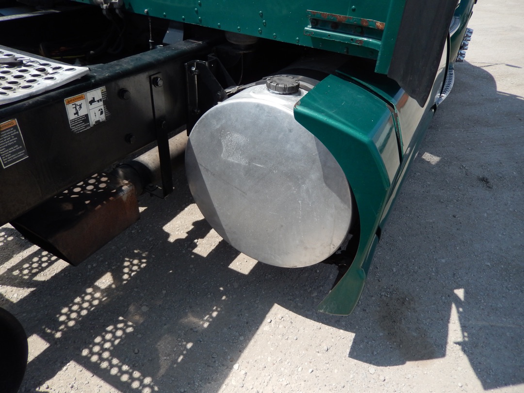 2012 KENWORTH T660 - Image 36